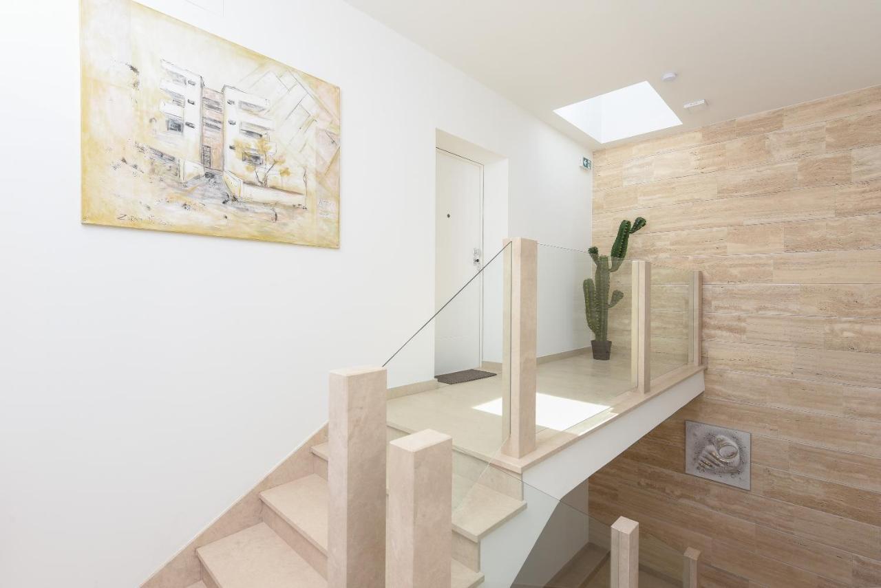 Lux 38b Luxury Penthouse & Deluxe Apartament Zadar