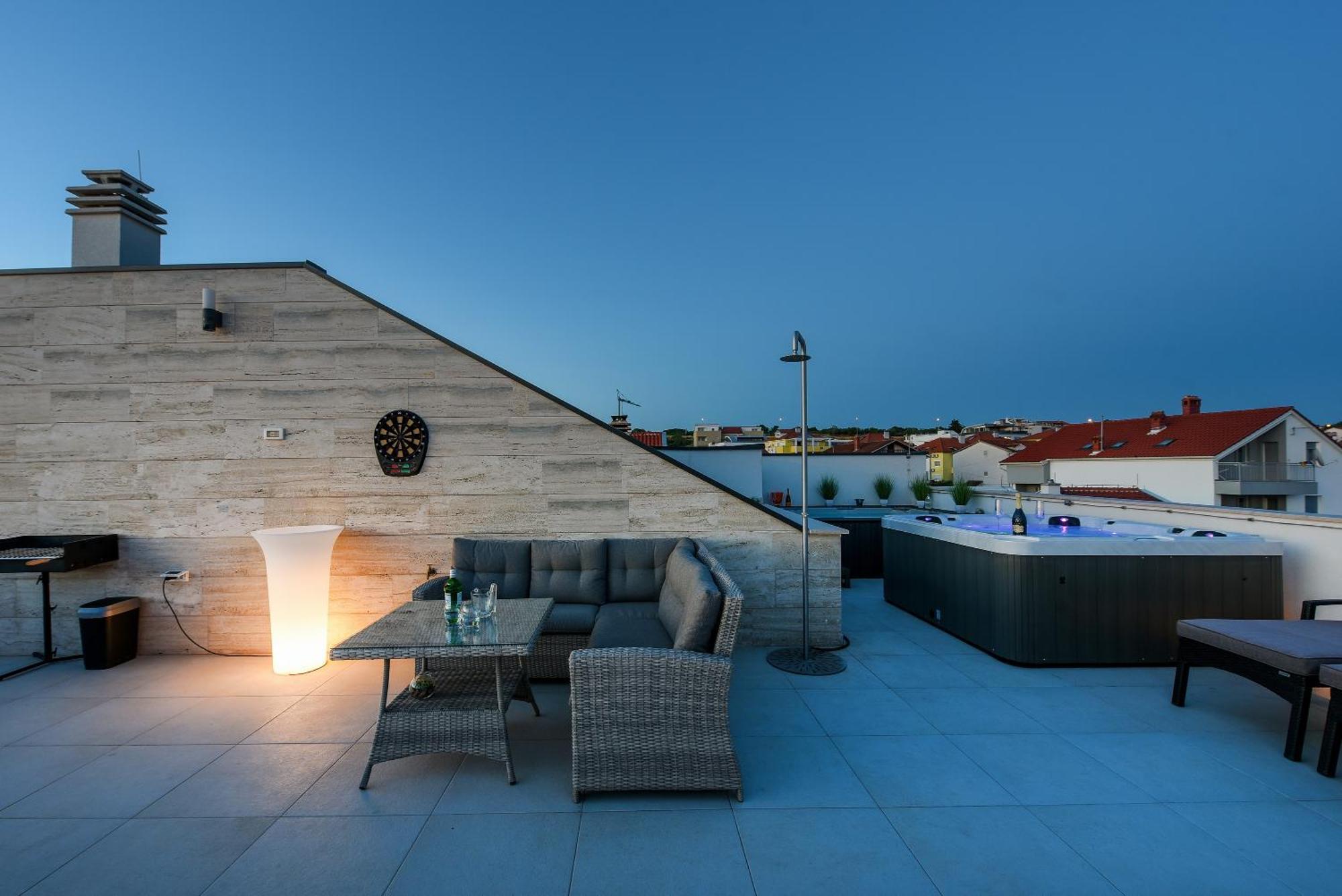 Lux 38b Luxury Penthouse & Deluxe Zadar