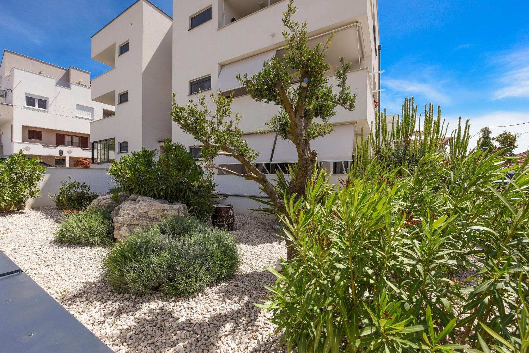 Lux 38b Luxury Penthouse & Deluxe Apartament Zadar